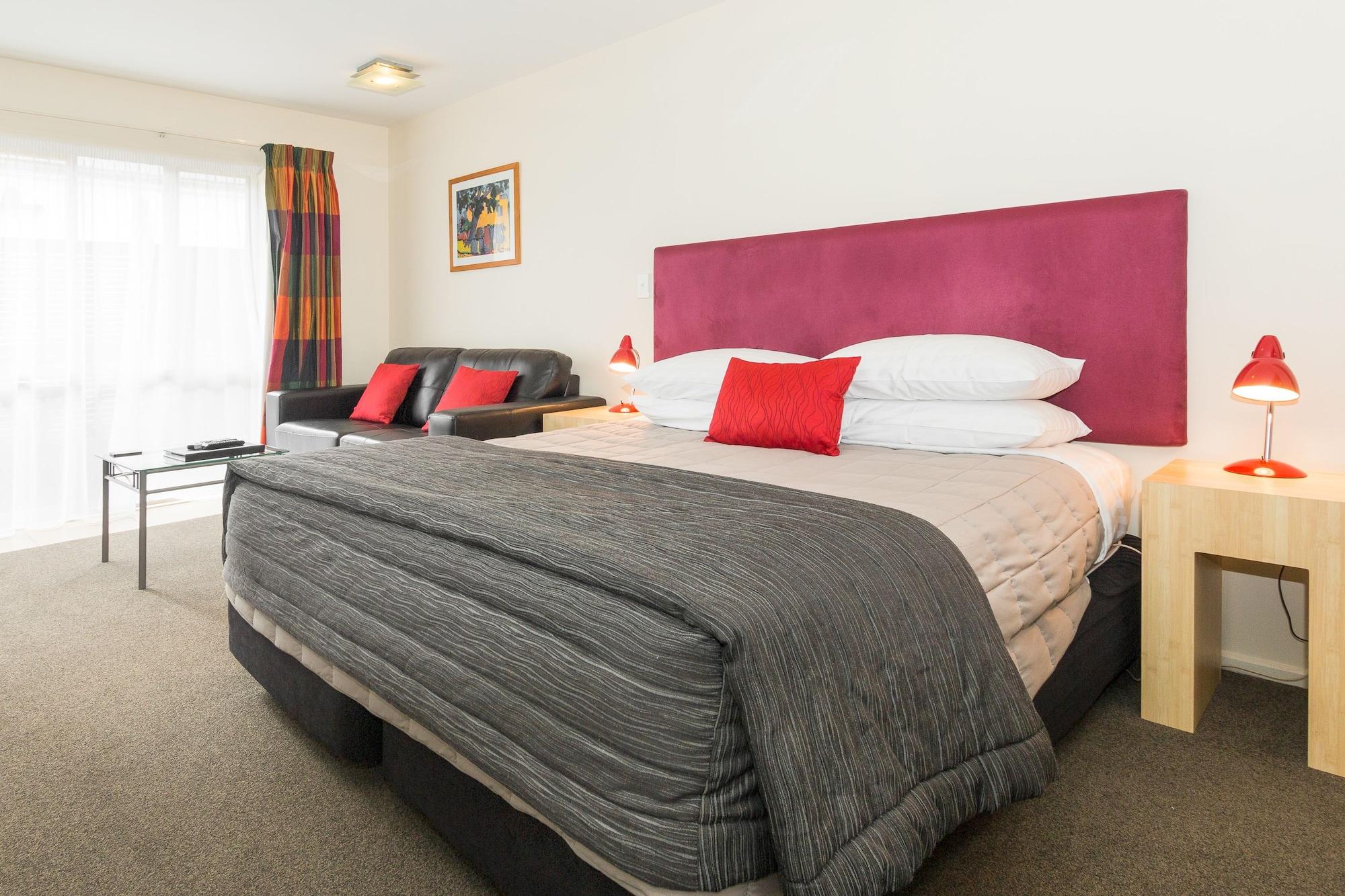 Tussock Peak 4*