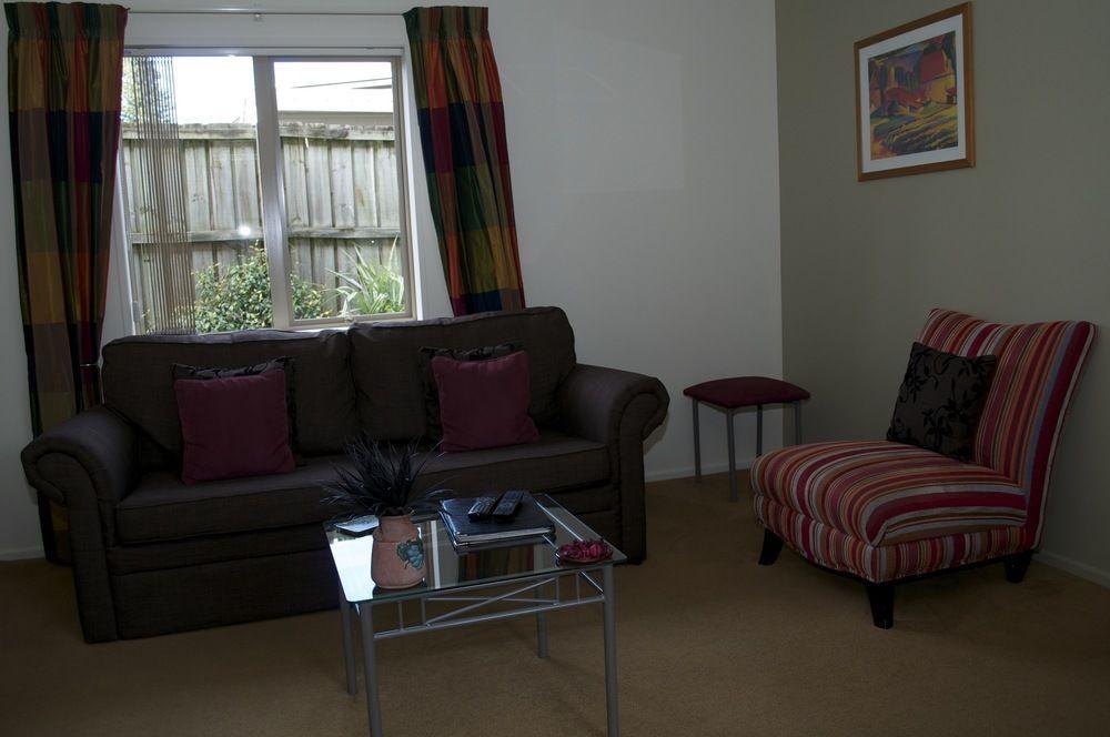 Tussock Peak Motel