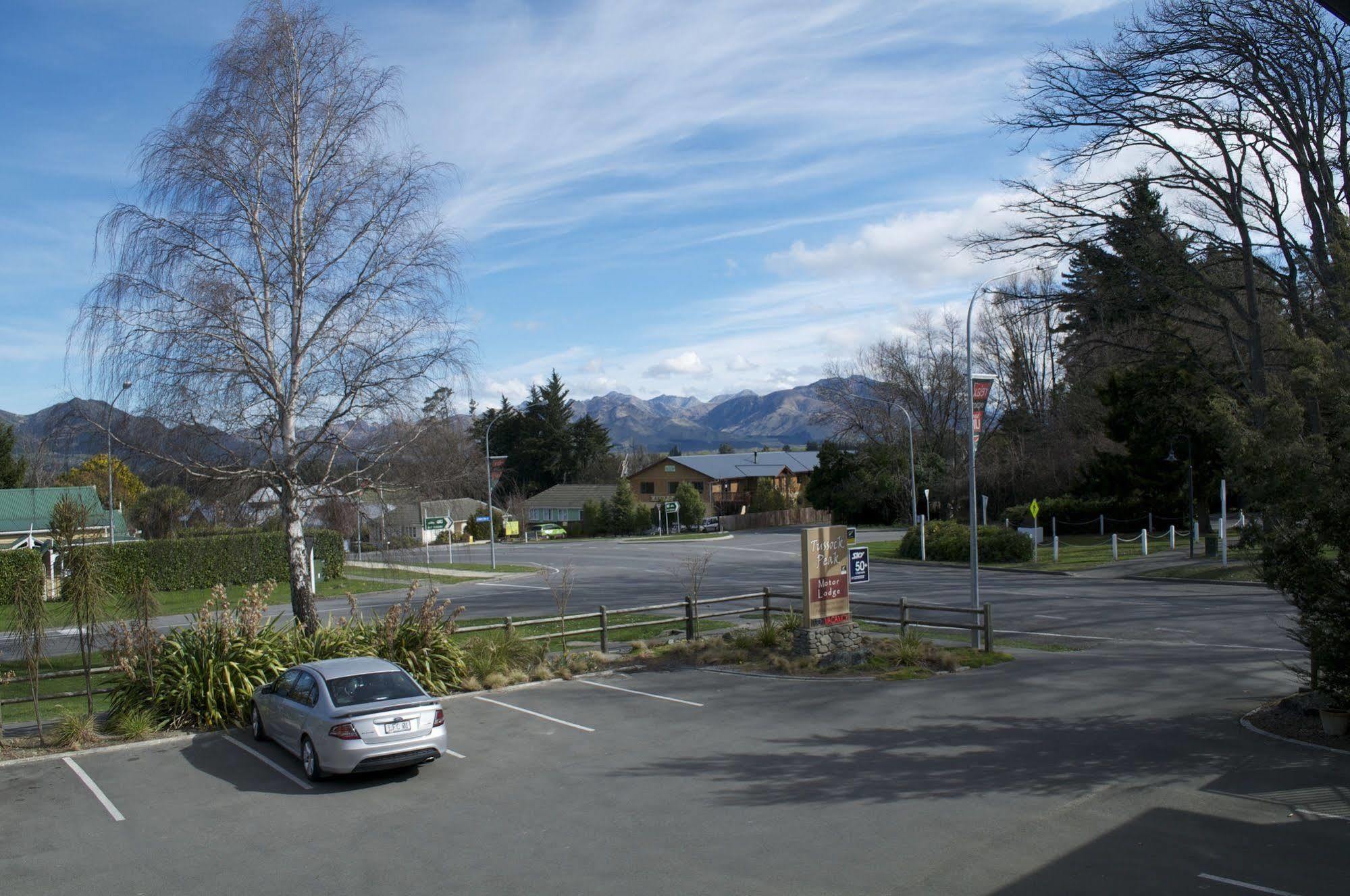 Tussock Peak Motel 4*